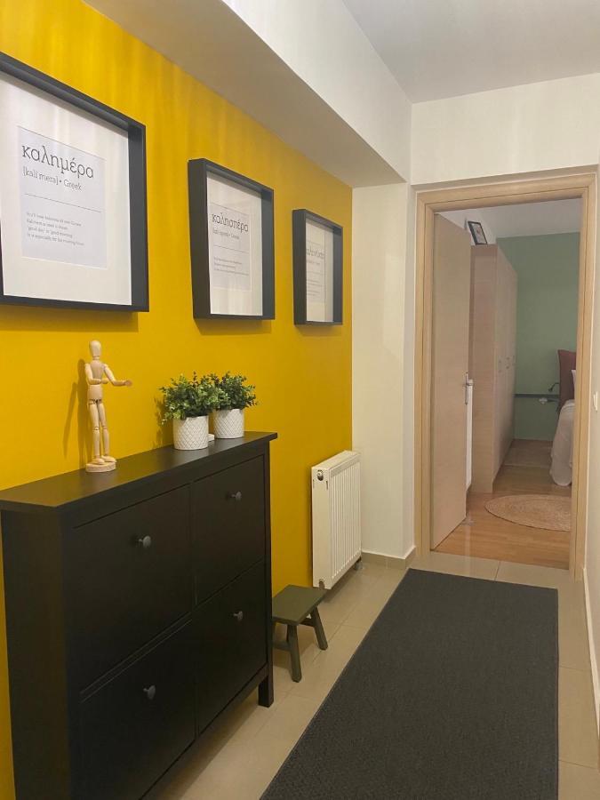 Little John Luxury Apartment Пирей Экстерьер фото